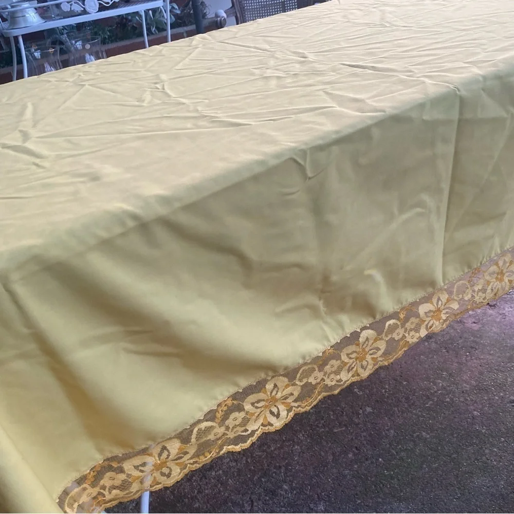 Vintage Mustard Yellow Lace Edge Tablecloth Table Linen
